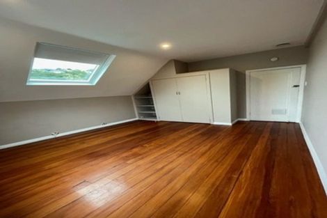 Photo of property in 185a Sutherland Road, Lyall Bay, Wellington, 6022