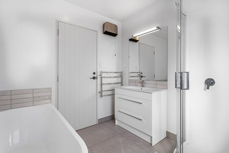 Photo of property in 3 Kakapo Lane, Redwood, Christchurch, 8051