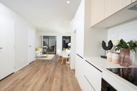 Photo of property in 21 Huri Street, Mangere Bridge, Auckland, 2022