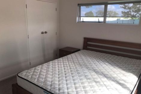 Photo of property in 662a Te Atatu Road, Te Atatu Peninsula, Auckland, 0610