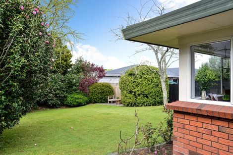 Photo of property in 17 Willowfield Place, Pukete, Hamilton, 3200