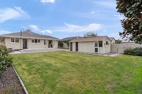 Photo of property in 144 Wairakei Road, Bryndwr, Christchurch, 8053