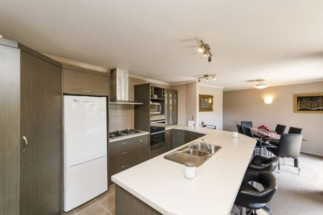 Photo of property in 45 Peter Hall Drive, Kelvin Grove, Palmerston North, 4414