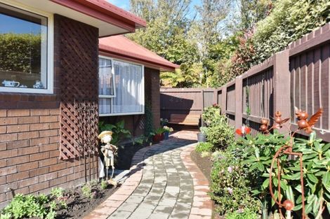 Photo of property in 11 Ludecke Place, Sockburn, Christchurch, 8042