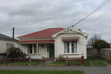 Photo of property in 7 Hogg Crescent, Masterton, 5810