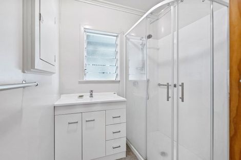 Photo of property in 172 One Tree Point Road, One Tree Point, 0118