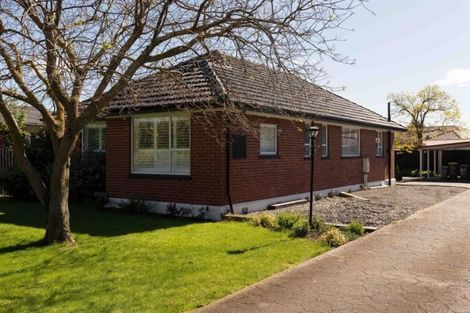 Photo of property in 210 Wairakei Road, Bryndwr, Christchurch, 8053