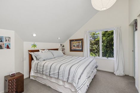 Photo of property in 7 Selkirk Way, Karori, Wellington, 6012