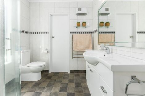 Photo of property in 1/71 Larsen Crescent, Tawa, Wellington, 5028