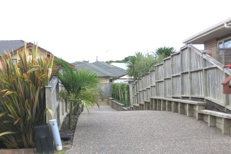 Photo of property in 10 Rosebay Rise, Henderson, Auckland, 0610