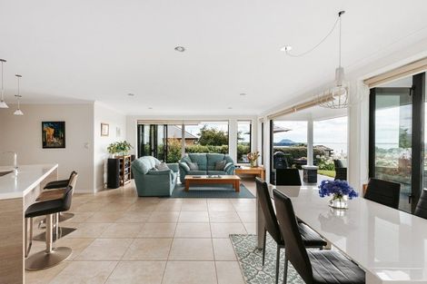 Photo of property in 20 Holyoake Terrace, Omokoroa, 3114