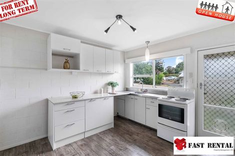 Photo of property in 1/2 Halberg Street, Glenfield, Auckland, 0629