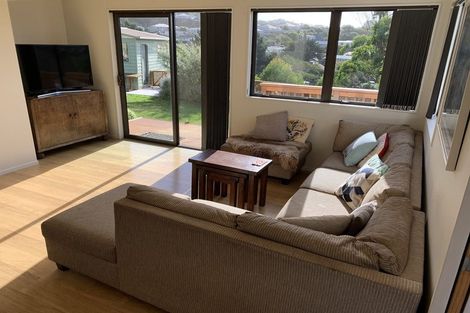 Photo of property in 215 Staithes Drive South, Whitby, Porirua, 5024