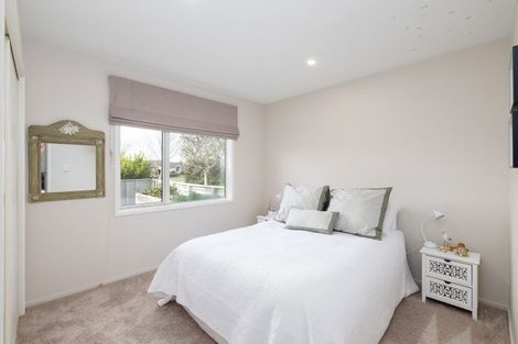 Photo of property in 18 Eyrewell Road, Pegasus, 7612