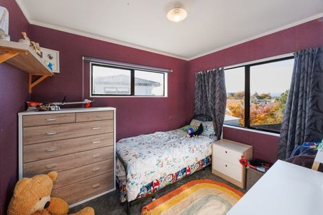 Photo of property in 3 Belk Place, Feilding, 4702