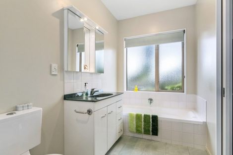 Photo of property in 15 Caleb Place, Northwood, Christchurch, 8051