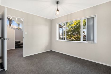 Photo of property in 16 Frisken Place, Lynmore, Rotorua, 3010