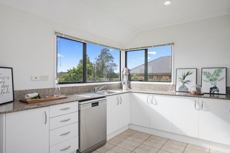 Photo of property in 19 Opawa Crescent, Favona, Auckland, 2024