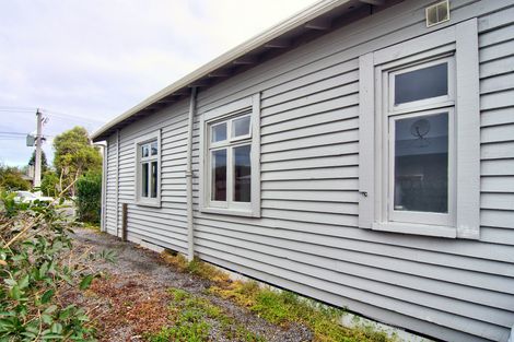 Photo of property in 30 Cambridge Terrace, Masterton, 5810