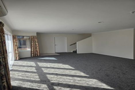 Photo of property in 3/66 Kawaha Point Road, Kawaha Point, Rotorua, 3010