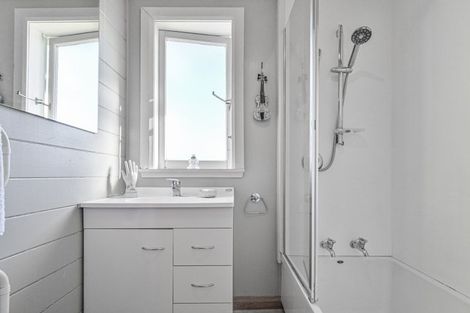 Photo of property in 404 Southampton Street West, Hastings, 4122