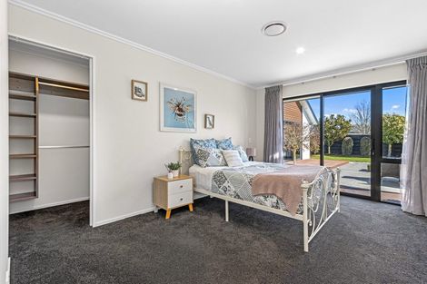 Photo of property in 1 Almond Lane, Prebbleton, 7604