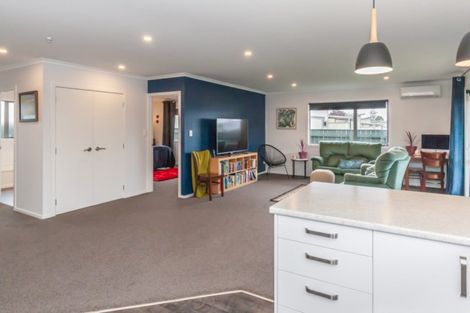 Photo of property in 2a Rutland Street, Levin, 5510