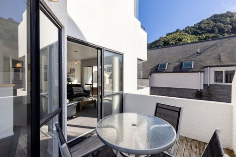 Photo of property in 3 The Mall, Mount Maunganui, 3116