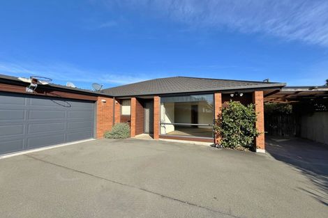 Photo of property in 82 Middleton Road, Upper Riccarton, Christchurch, 8041