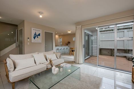 Photo of property in 16 Tapiri Street, Hataitai, Wellington, 6021