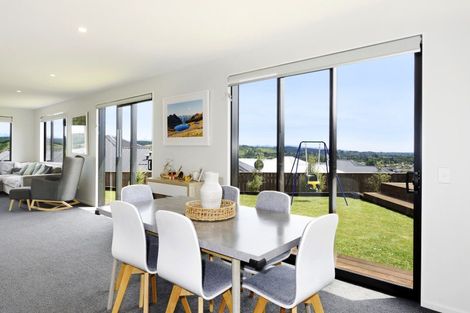 Photo of property in 50 Katania Heights, Brightwater, 7022