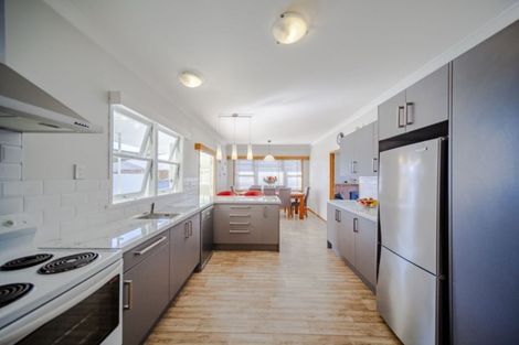 Photo of property in 149 Gloucester Street, Taradale, Napier, 4112