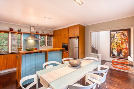 Photo of property in 567 South Titirangi Road, Titirangi, Auckland, 0604