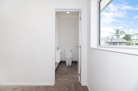 Photo of property in 14a Coniston Avenue, Te Atatu South, Auckland, 0610