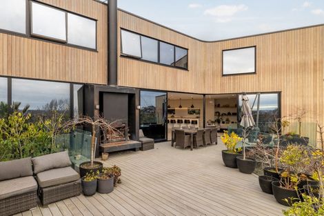 Photo of property in 26 Hackthorne Road, Cashmere, Christchurch, 8022