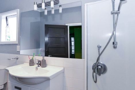 Photo of property in 1012 Heretaunga Street East, Parkvale, Hastings, 4122