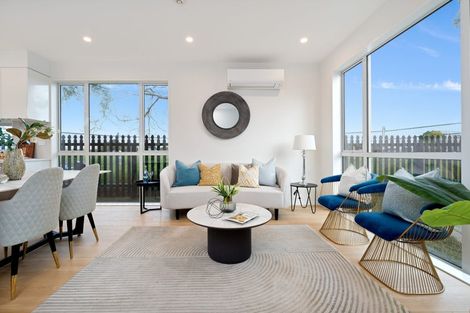 Photo of property in 80e Matipo Road, Te Atatu Peninsula, Auckland, 0610