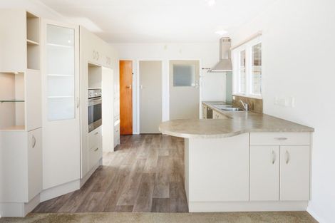 Photo of property in 26 Stephens Crescent, Highbury, Palmerston North, 4412