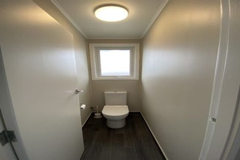 Photo of property in 55u3 Apu Crescent, Lyall Bay, Wellington, 6022