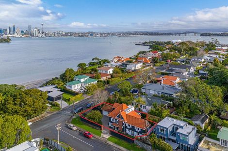 Photo of property in 38a/1 Norwood Road, Bayswater, Auckland, 0622
