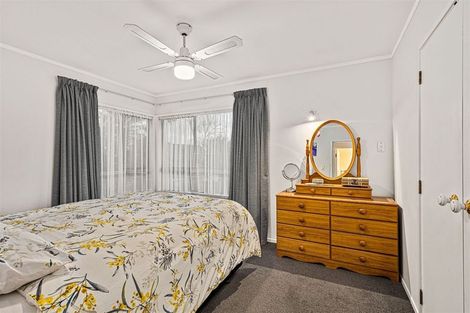 Photo of property in 31 White Heron Drive, Massey, Auckland, 0614