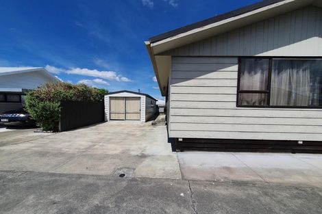 Photo of property in 2/2 Lee Road, Taradale, Napier, 4112