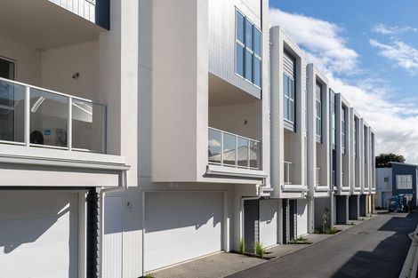 Photo of property in 4u5 Palmerston Street, Hamilton Central, Hamilton, 3204