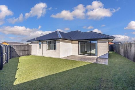 Photo of property in 33 Hilton Drive, Amberley, 7410