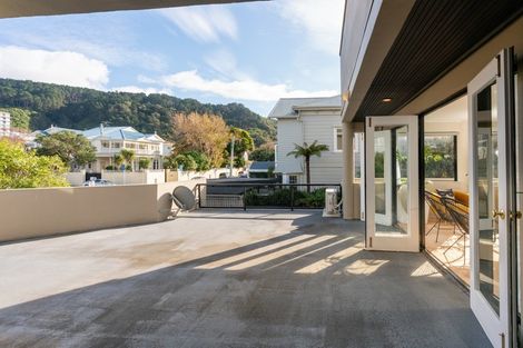 Photo of property in Highwic, 32u9 Hobson Street, Thorndon, Wellington, 6011