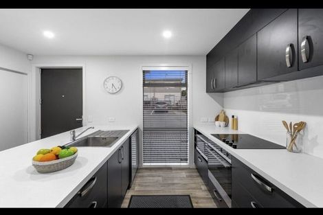 Photo of property in 3 Kanorau Place, Mangere, Auckland, 2022