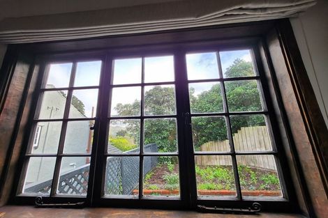 Photo of property in 19 Torwood Road, Khandallah, Wellington, 6035