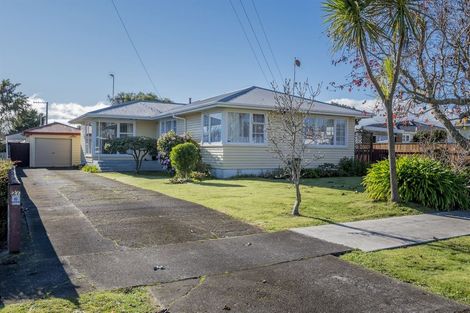 Photo of property in 27 Tawa Street, Levin, 5510