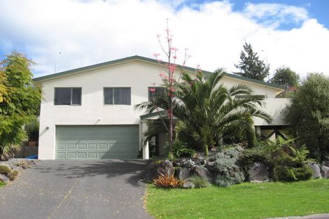 Photo of property in 56 Highgrove Place, Bethlehem, Tauranga, 3110