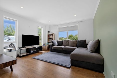 Photo of property in 11 Peet Row, Pokeno, 2471